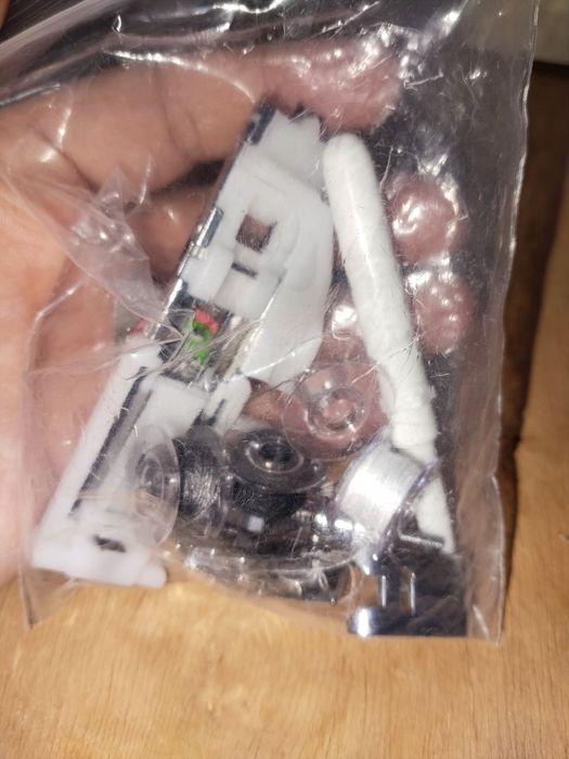 Швейная машина ,тігін машинасы