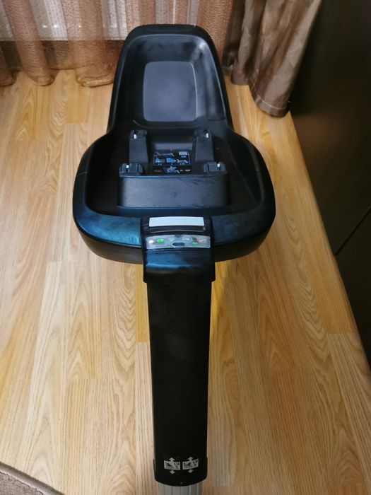 Scaun auto Maxi Cosi 2 way Pearl și bază isofix