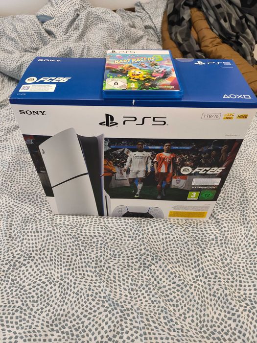 Vând PS 5 disc version