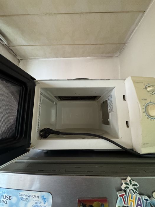 Микроволновка LG