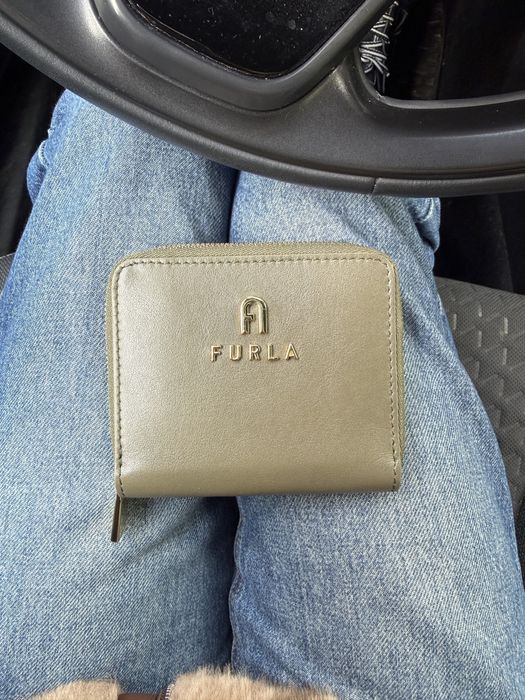 Малко портмоне Furla