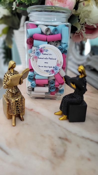 Borcan cu 200 versete biblice