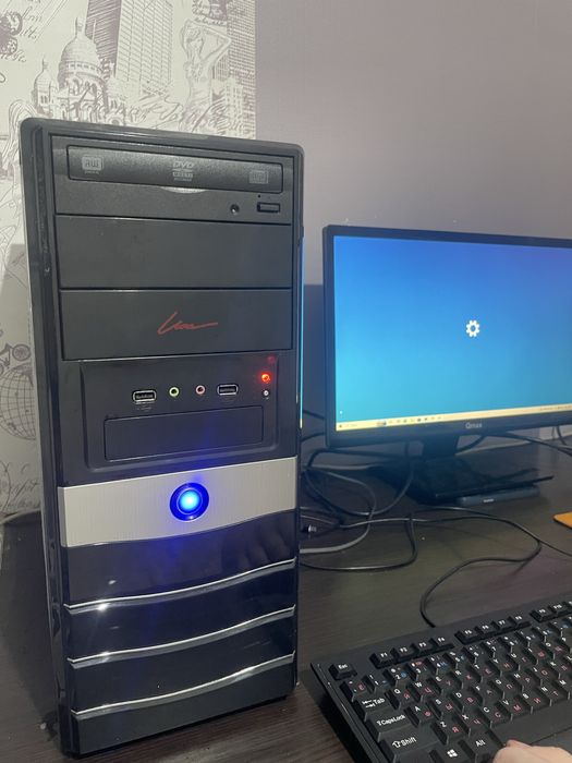 ПК windows 10 срочно!!