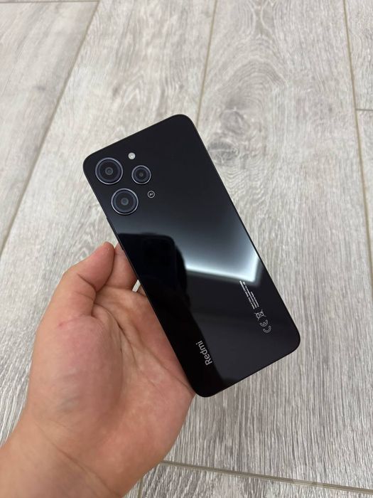 Redmi 12 256 Skidkada