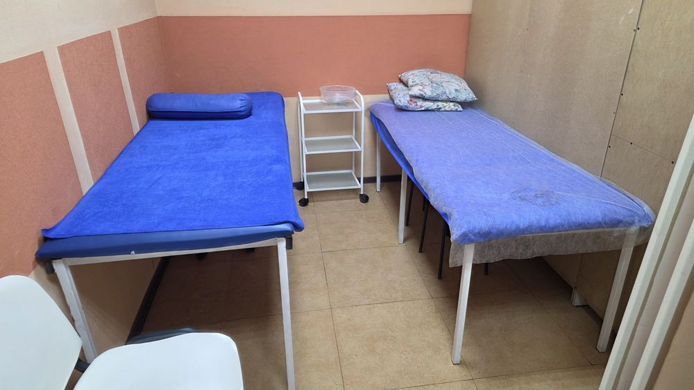 Медицинские кушетки