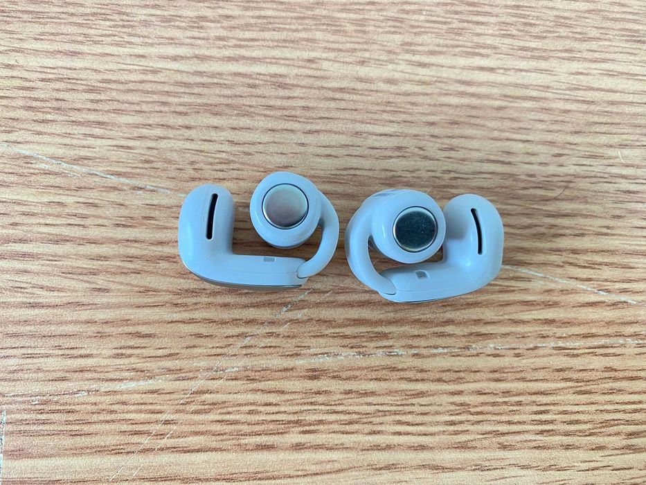 Bose Ultra Open Earbuds, True Wireless, Bluetooth, Microfon, IPX4, White Smoke