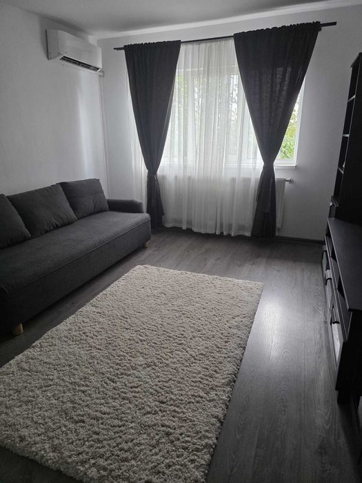 Ofer spre inchireiere apartament 3 camere