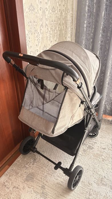 Коляска с перекидной ручкой