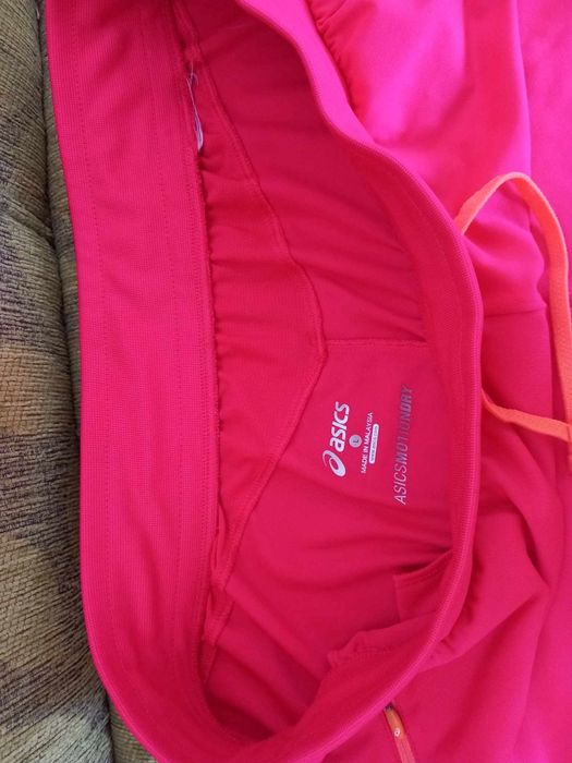 Дамски шорти Adidas, Nike и Asics и пола на Nike