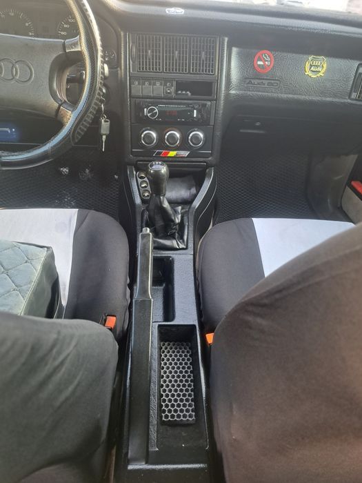 Продам Audi 80 B3