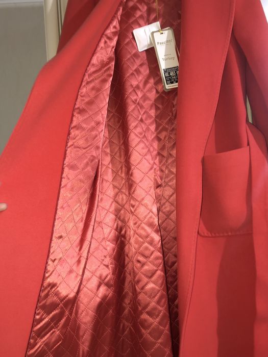 Женское пальто  Размер 36