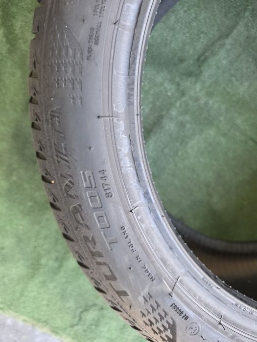 225 45 17 vara bridgestone