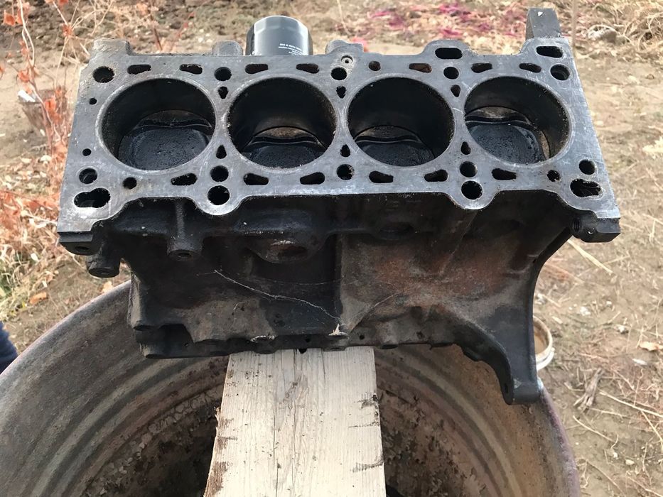 Колендвал мазда 323