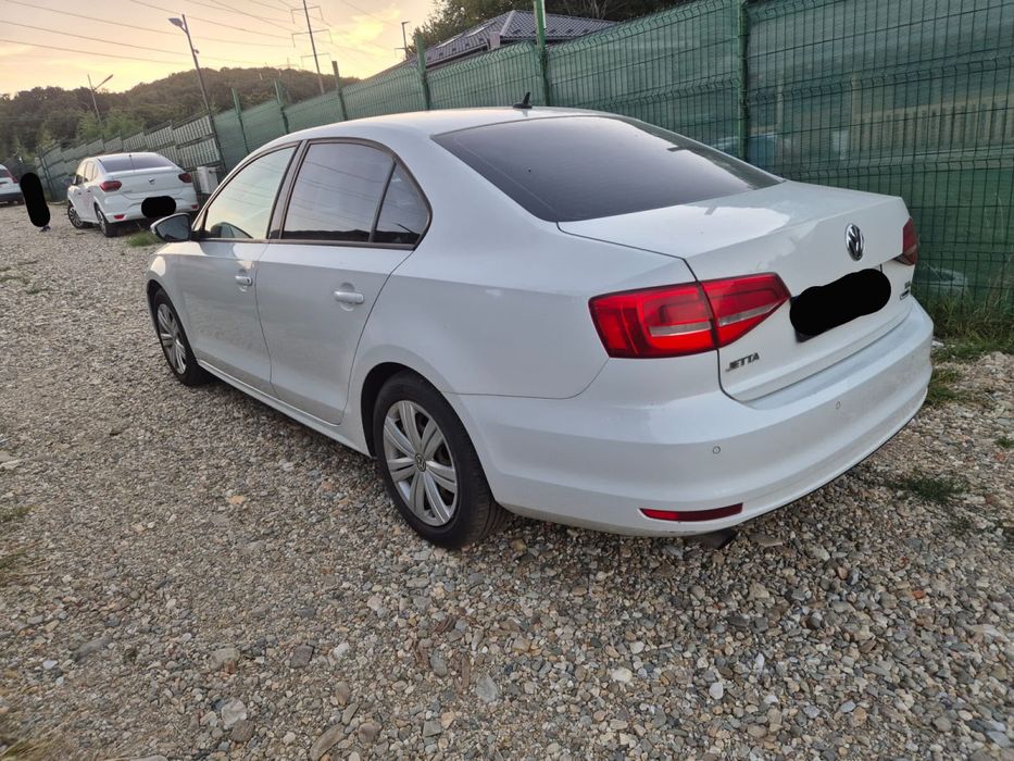 Vând Volkswagen Jetta /  2015 / 1.2 TSI / 6 trepte