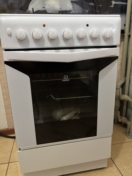 Продам газплиту