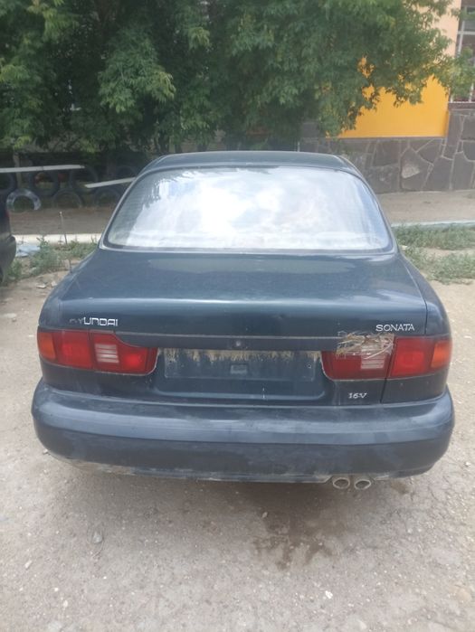 Hyundai sonata 1996 год