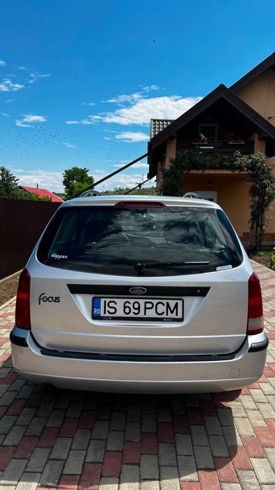 FORD Focus 2001 — imagine 3