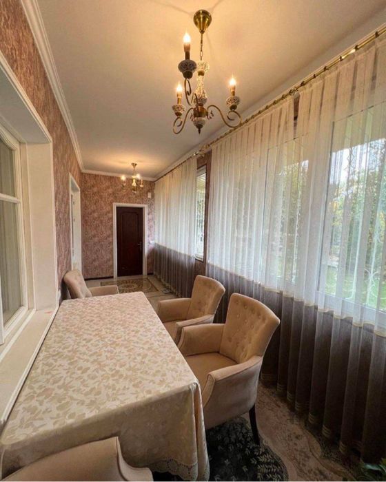 Продаётся 4 ком квартира ремонтом 1 этаж Юнусабад17 дол дороге