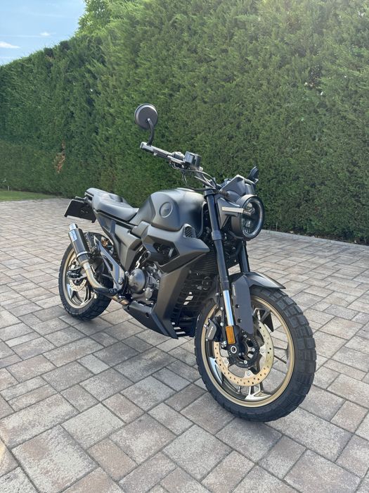 Zontes G125 A1 (nu yamaha yzf, nu honda cbr cb, nu ktm duke rc)