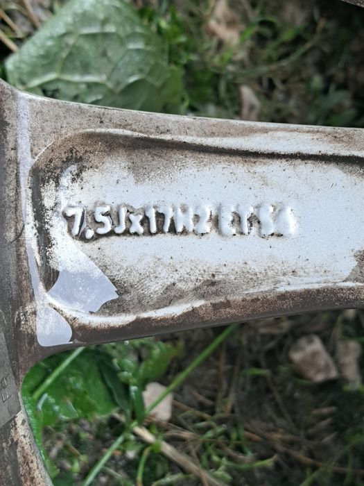 Продавам 17 джанти за ауди