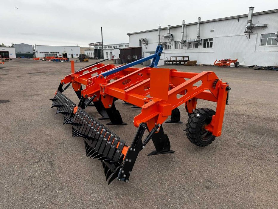 Продам плуг чизельный навесной - ПЧ  4,5м