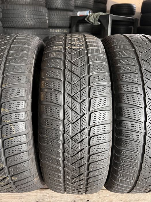 4 anvelope iarna 205/60/16 , pirelli !