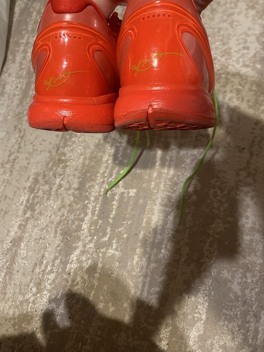 Kobe grinch nike