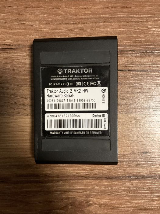 Native Instruments Audio 2 mk2