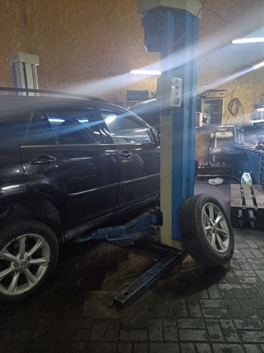 Подъемник винтовой 3т