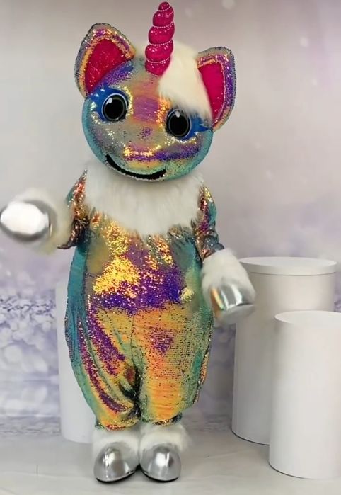 Mascote originale unicat la comandă