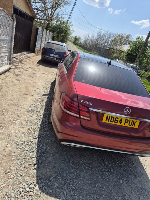 Vând Mercedes e class w212 AMG