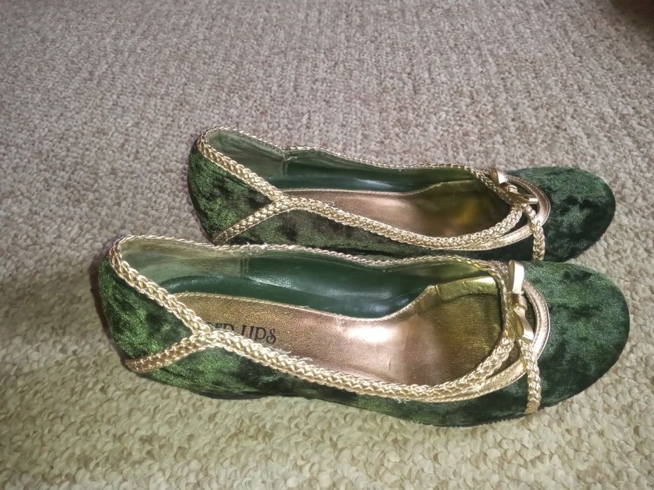 Pantofi catifea măsură 36