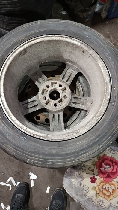 Колесо альфард эстима на 17