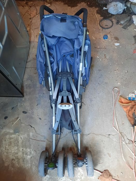 Коляска прогулочная