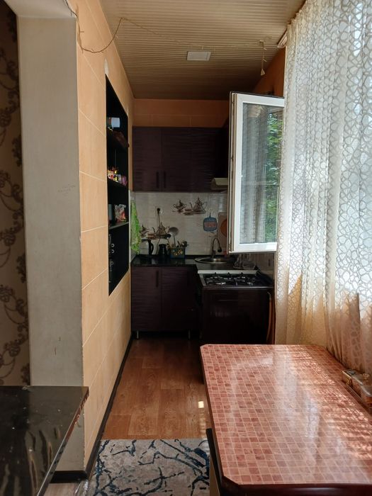 СРОЧНО!СВОЯ 2в3/1/4  Авиасозлар2Кадышева,Яшнобад район комнаты раздел