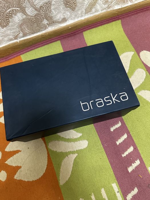 Продам туфли женские Braska