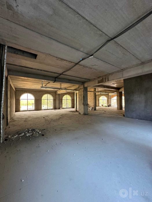 Срочная продажа коммерции 440 м² | 1 линия | ЖК New Life Фергана Йули