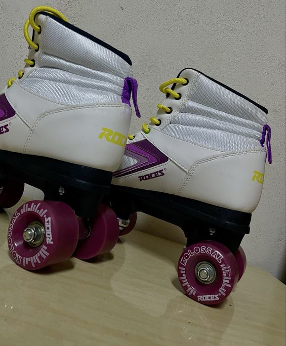 Patine cu rotile,(role) Roces