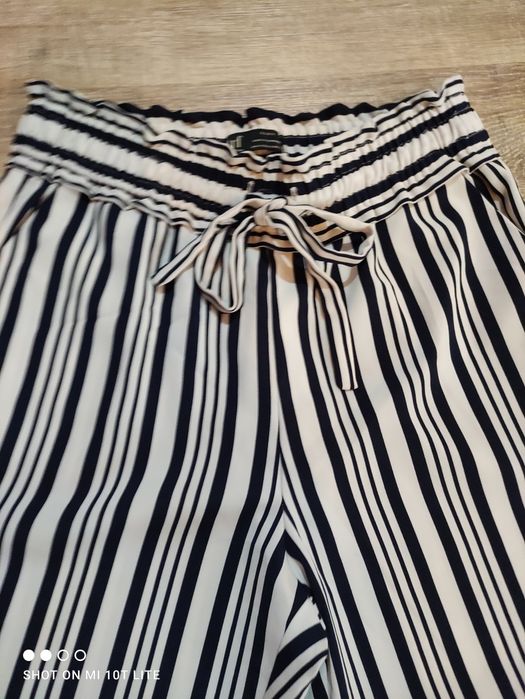 Панталон на Zara
