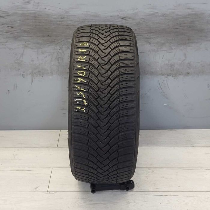 Anvelopa 225/40 R18, iarna, Falken, DOT 2018