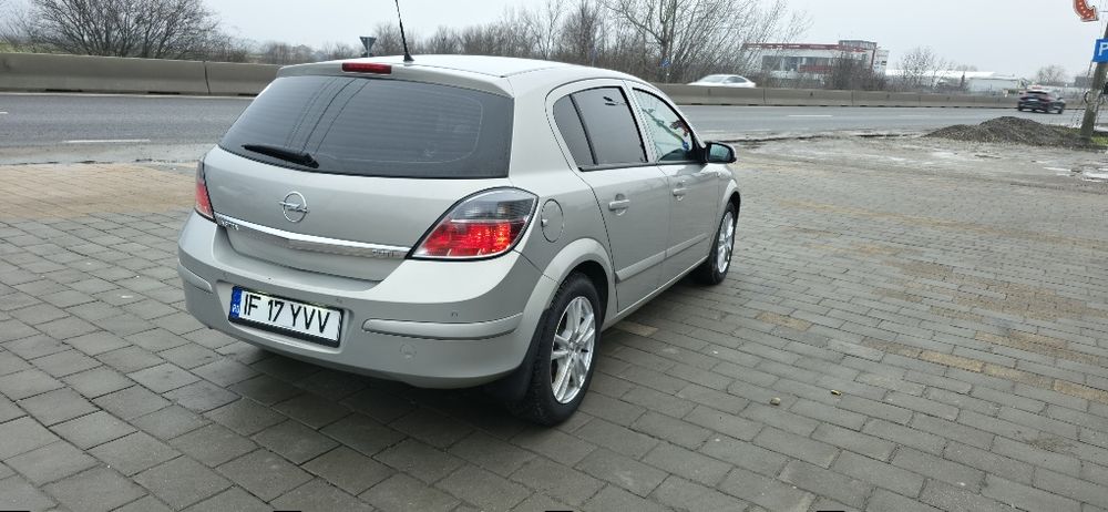 Vand Opel Astra H 1.3 Automat