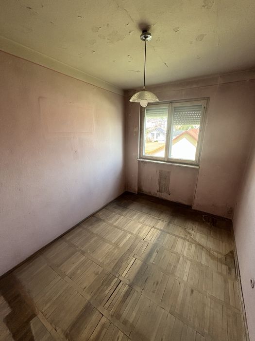 Apartament 3 camere – cartier Frumoasa