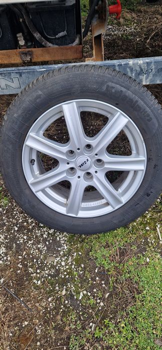 Джанти с гуми 205/60/16  Киа,Хюндай,Тойотаа
