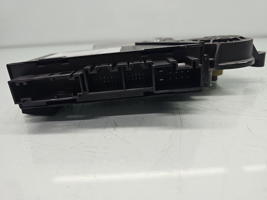 Motoras geam stanga spate Volkswagen Touareg (7LA, 7L6) [Fabr 2003-201