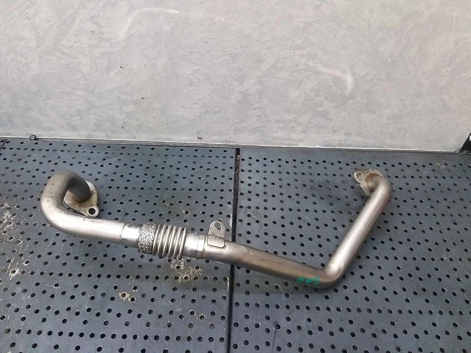 Teava conducta 2.0 tdi audi a4 b8 8k 03g131521ak