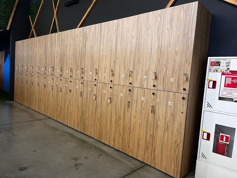 Продам шкафы для гардероба