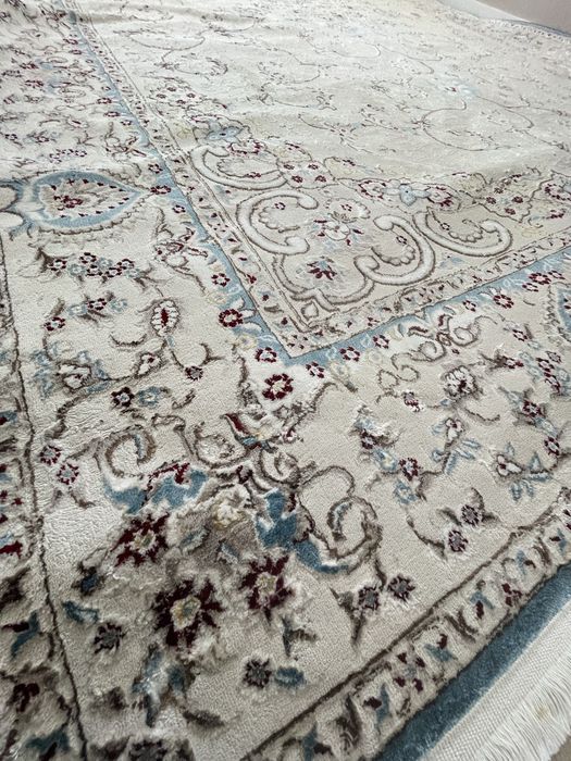 ковер б/у в хорошем состоянии