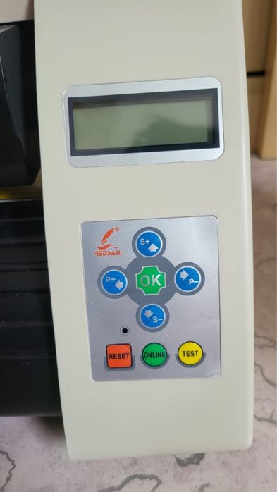 Плоттер режущий Redsail