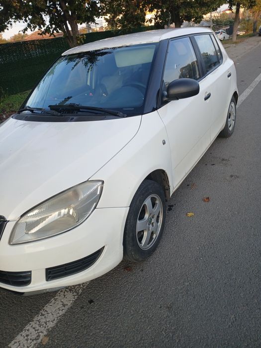 SKODA Fabia 2012 — imagine 2