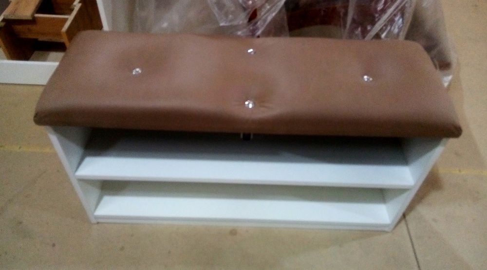 Продам новую обувницу!